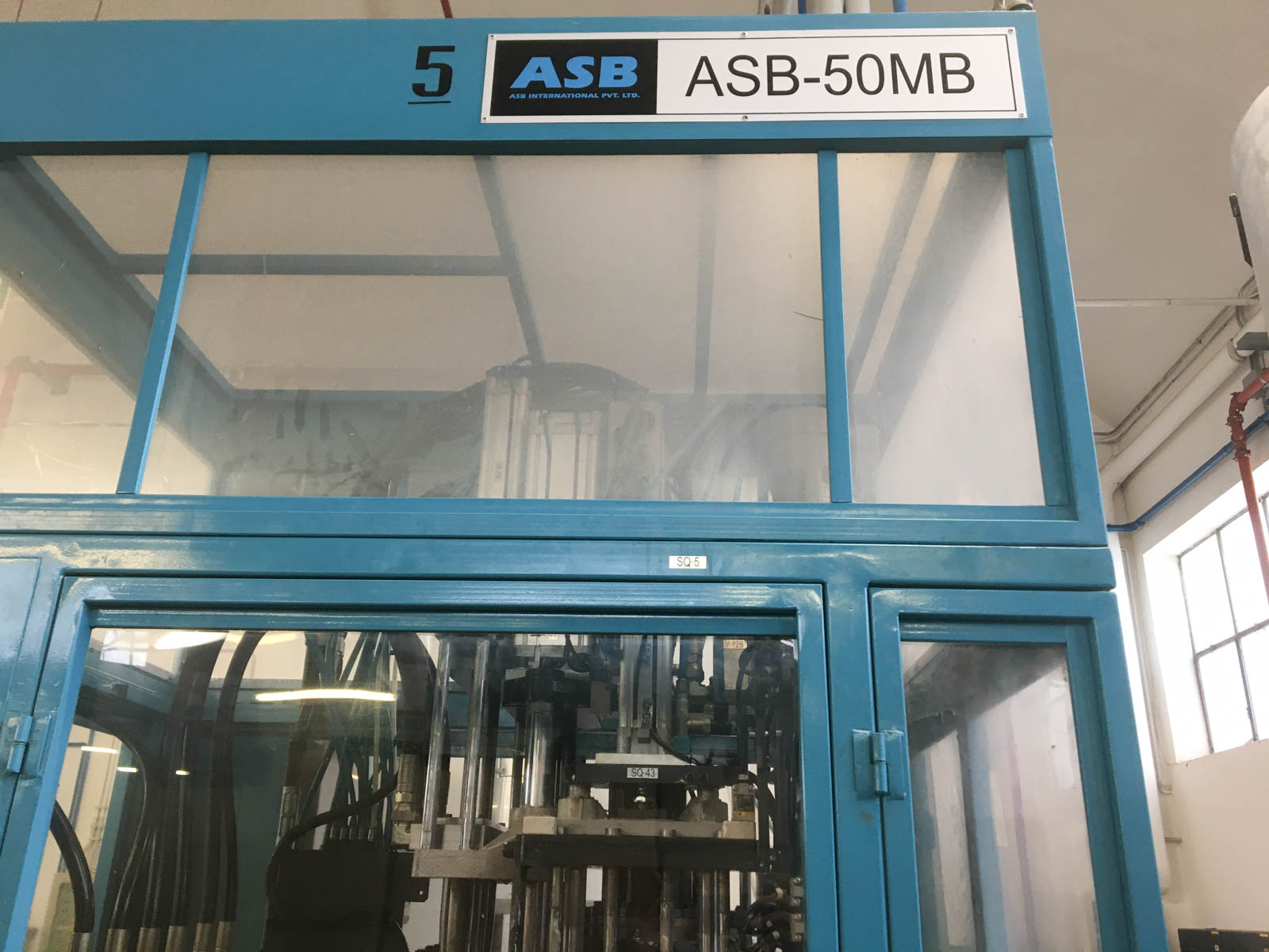 حقن صب الآلة / تمتد / ضربة صب NISSEI ASB-50 MB (2010) id11278